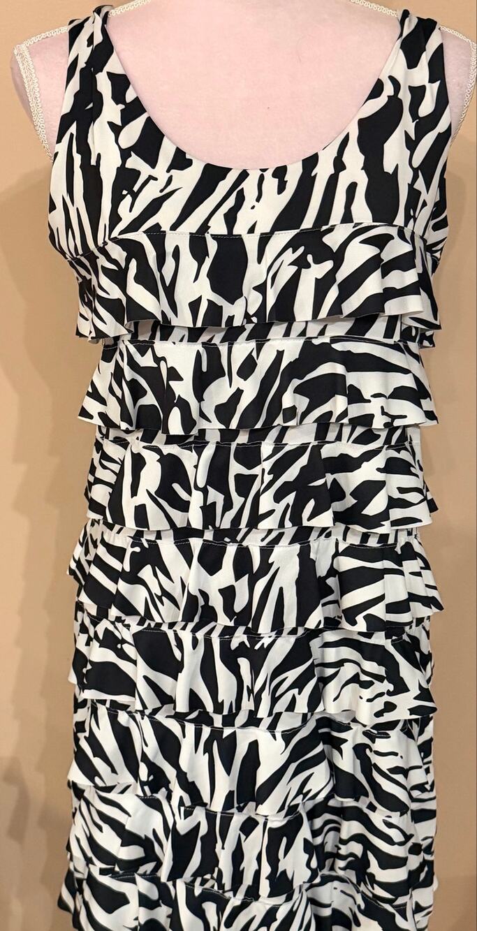 ISLE by Melis Kozan Women Medium Black White Zebra Print Tiered Ruffle Dress
